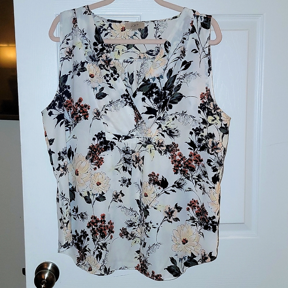 🔥 LAST CHANCE - LOFT blouse
